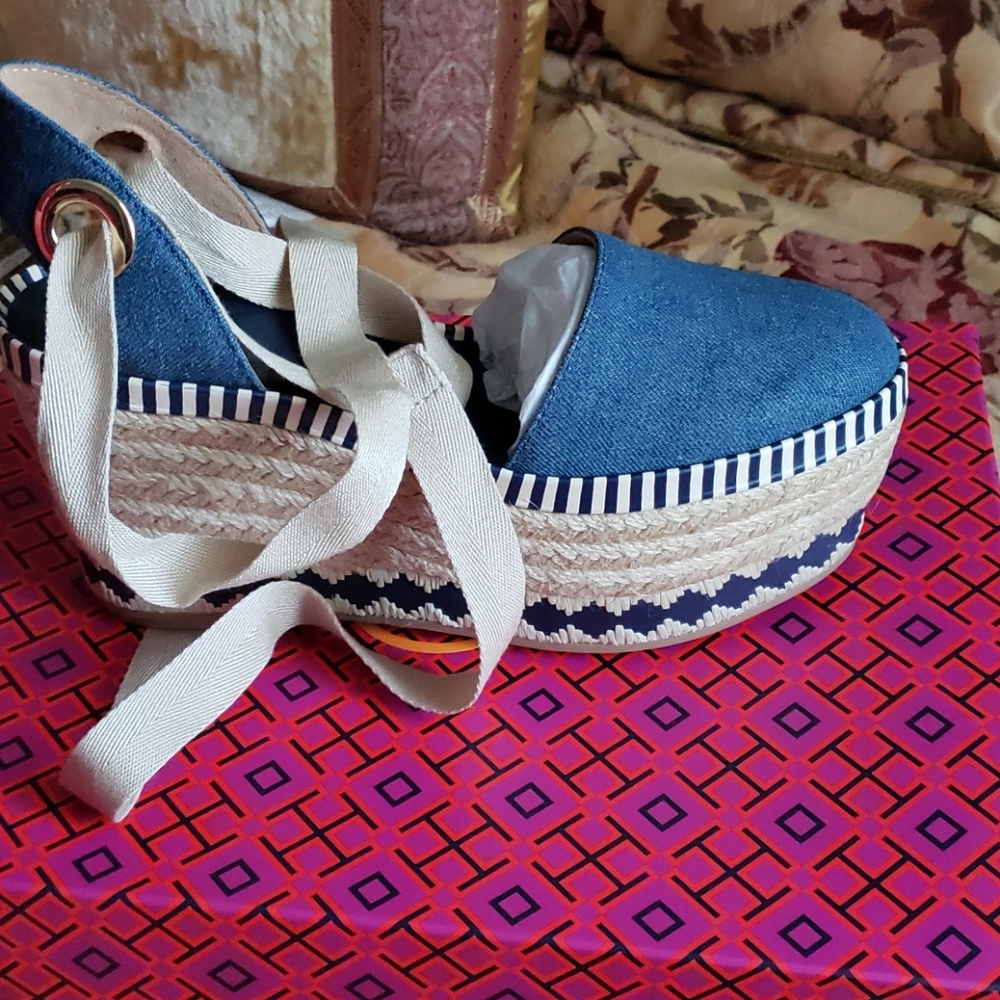 NWT! TORY BURCH DANDY ESPADRILLE WEDGE 5.5 - Picture 2 of 8